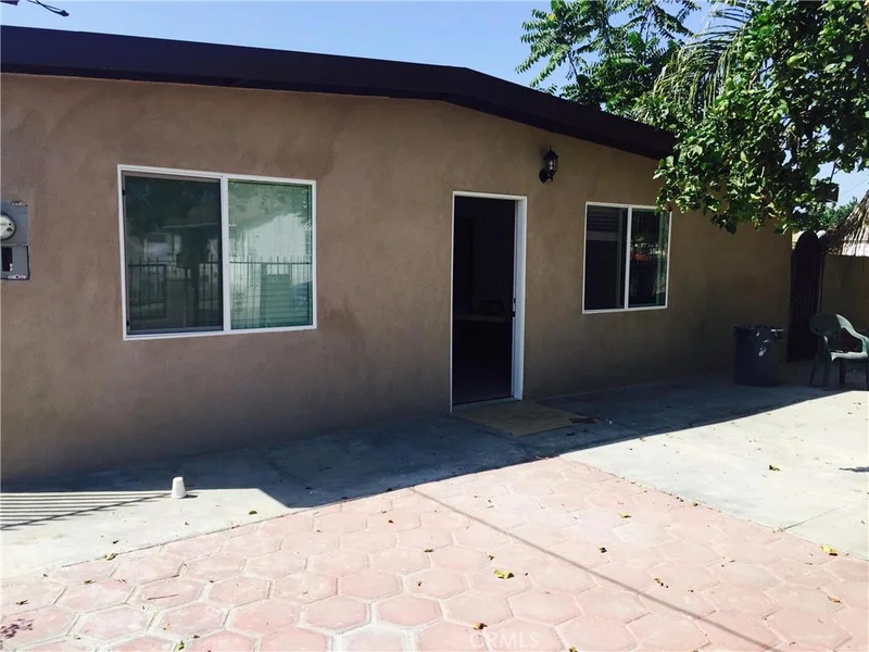 904 Maple, Compton, CA 90220