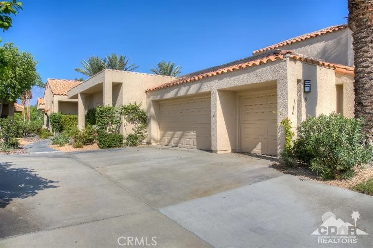 9 Augusta #9, Rancho Mirage, CA 92270