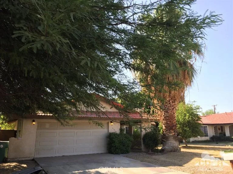 41500 Cambridge, Bermuda Dunes, CA 92203