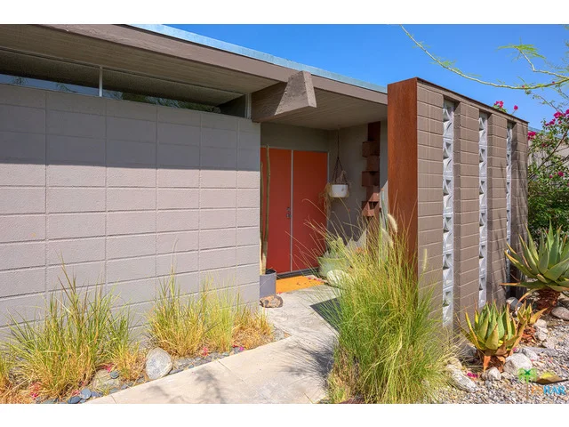 2943 Bahada, Palm Springs, CA 92262