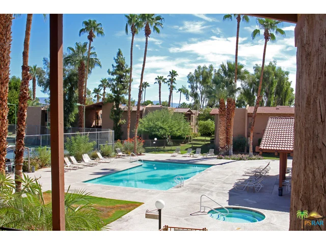 1050 Ramon #134, Palm Springs, CA 92264