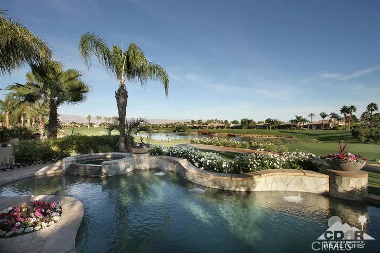 51758 Via Sorrento, La Quinta, CA 92253