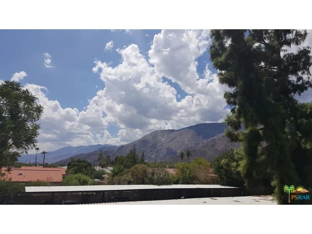 510 Villa #207, Palm Springs, CA 92262