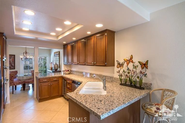 103 Sarona, Palm Desert, CA 92211