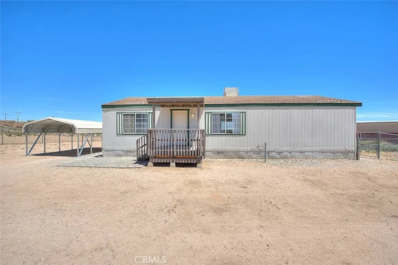8595 Flowerfield, Phelan, CA 92371