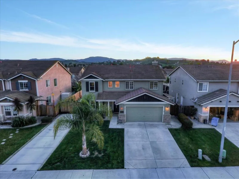 2590 Sadies, Hollister, CA 95023