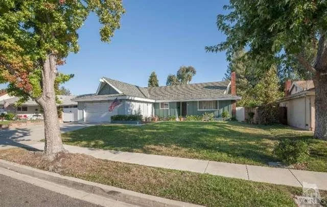 1042 La Grange, Newbury Park, CA 91320