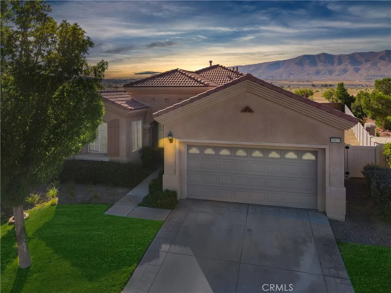 10029 Redstone, Apple Valley, CA 92308