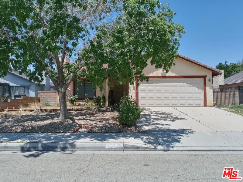 45015 Cabree, Lancaster, CA 93535