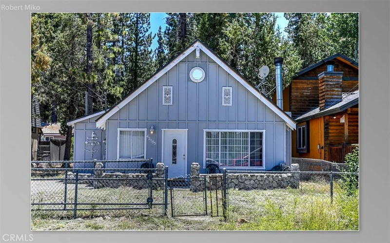 42585 Falcon, Big Bear, CA 92315