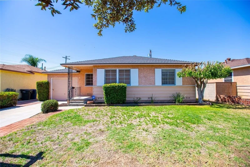 9032 Dalberg, Bellflower, CA 90706