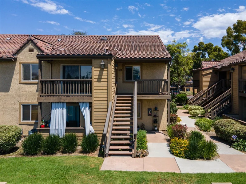 1905 Avenida Del Mexico #258, San Diego, CA 92154
