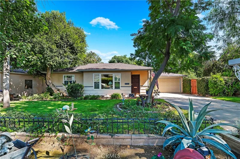 4621 Luther Street, Riverside, CA 92504