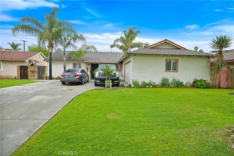 1243 Selkirk, Pomona, CA 91767