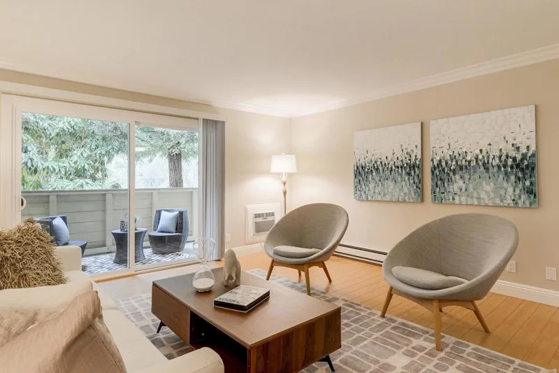 1031 Crestview #209, Mountain View, CA 94040