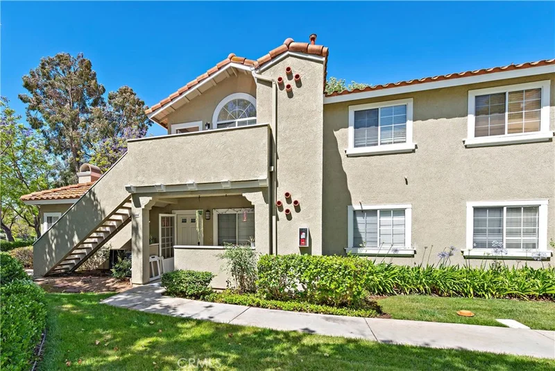 91 Via Cresta, Rancho Santa Margarita, CA 92688