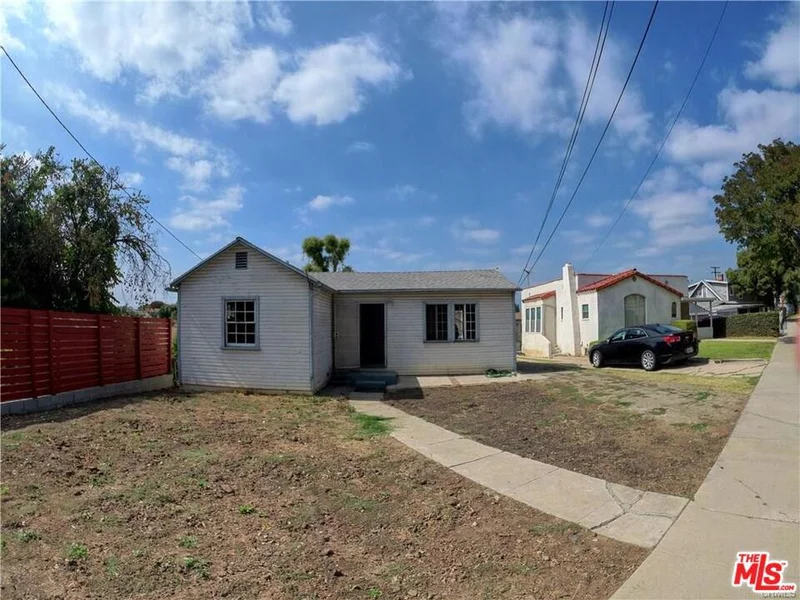 1017 W Newmark Avenue, Monterey Park, CA 91754