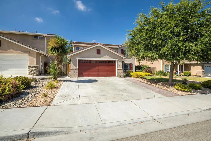 2574 Glenview, Hollister, CA 95023