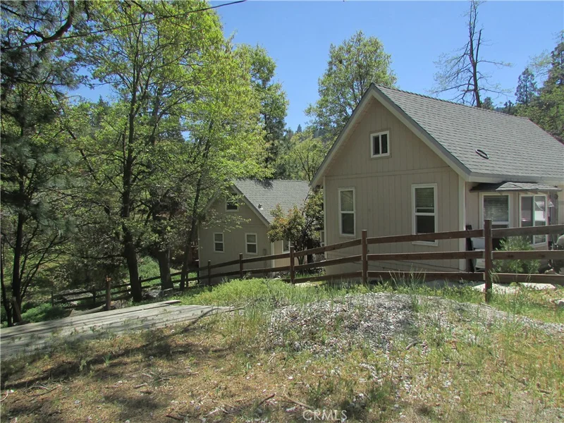 22662 Seeley, Crestline, CA 92325