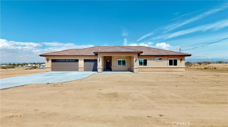 8627 11 Th, Hesperia, CA 92345