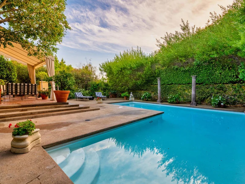 1253 Delresto, Beverly Hills, CA 90210