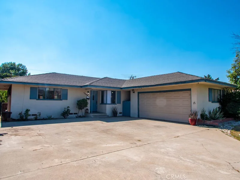 1869 San Antonio, Pomona, CA 91767