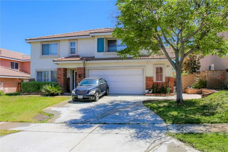2571 Gilbert, Corona, CA 92881