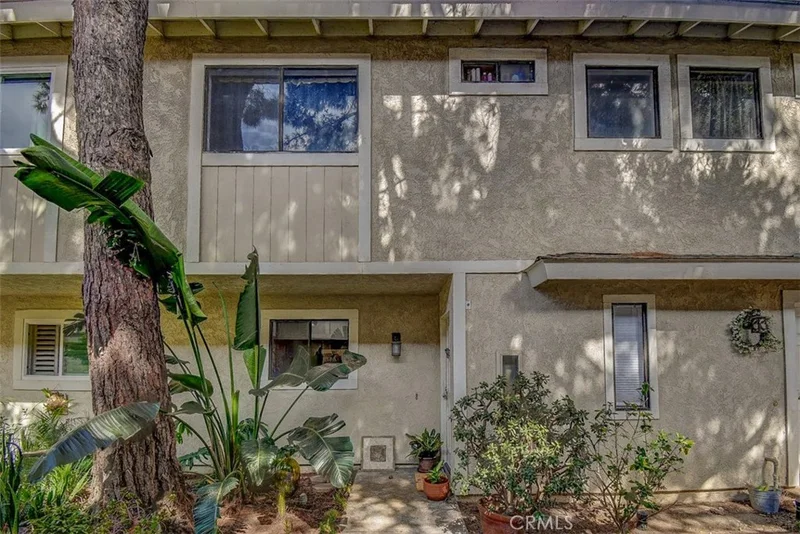 1872 Monrovia Avenue B3, Costa Mesa, CA 92627