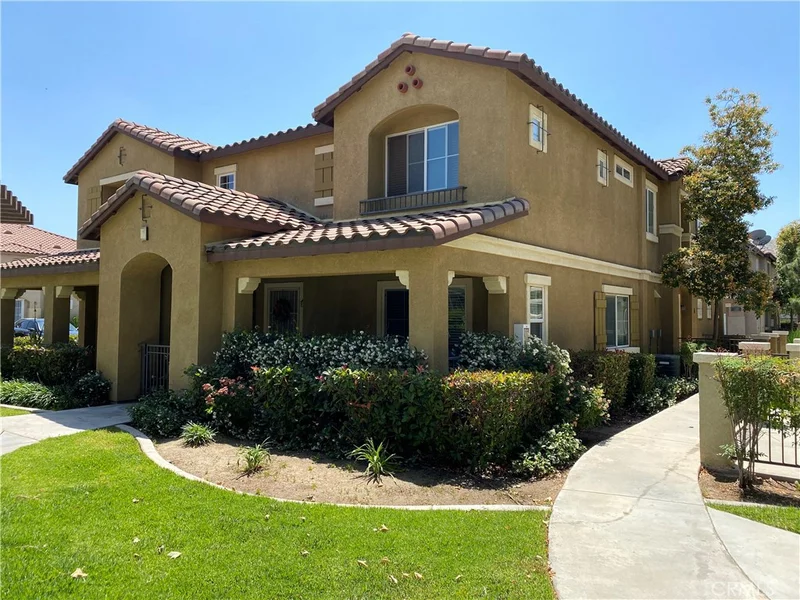 25830 Iris #B, Moreno Valley, CA 92551
