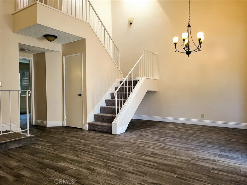 1164 Stone Pine #D, Corona, CA 92879