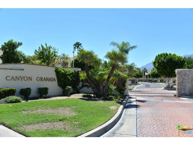 255 Avenida Granada #112, Palm Springs, CA 92264