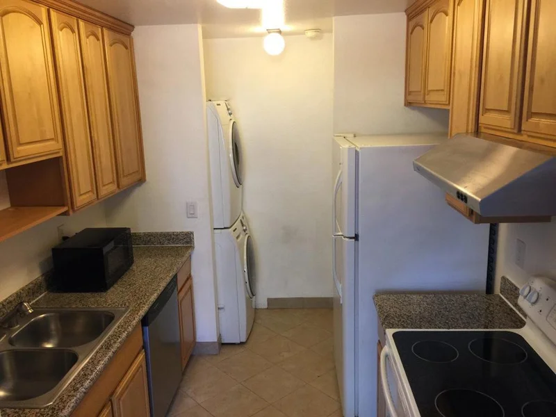 2701 Lone Bluff Way 18, San Jose, CA 95111