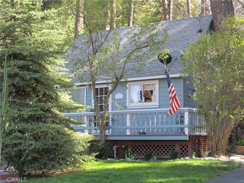 22865 Fir, Crestline, CA 92325