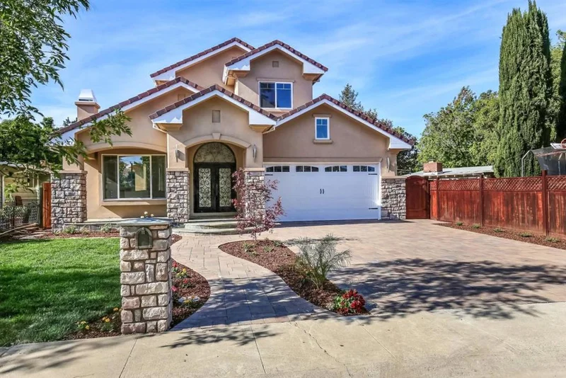 18601 Starrett, Cupertino, CA 95014