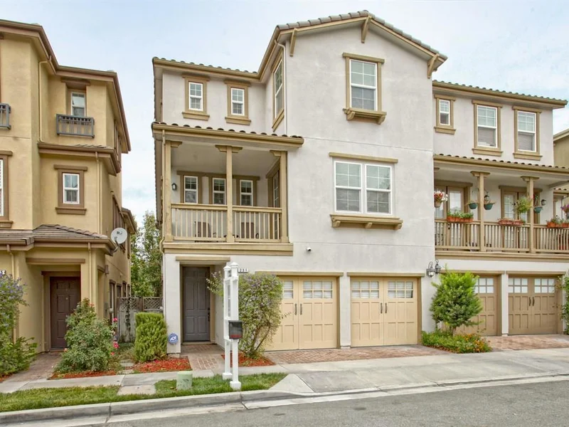 231 Azevedo, San Jose, CA 95125