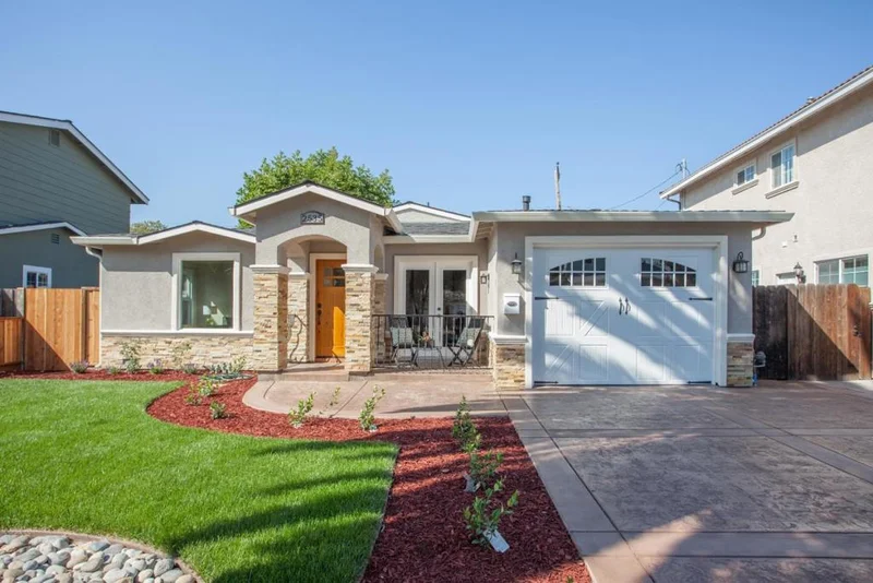 2535 Crystal, Santa Clara, CA 95051