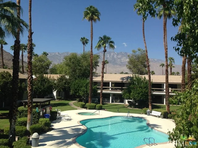 5175 Waverly #F56, Palm Springs, CA 92264