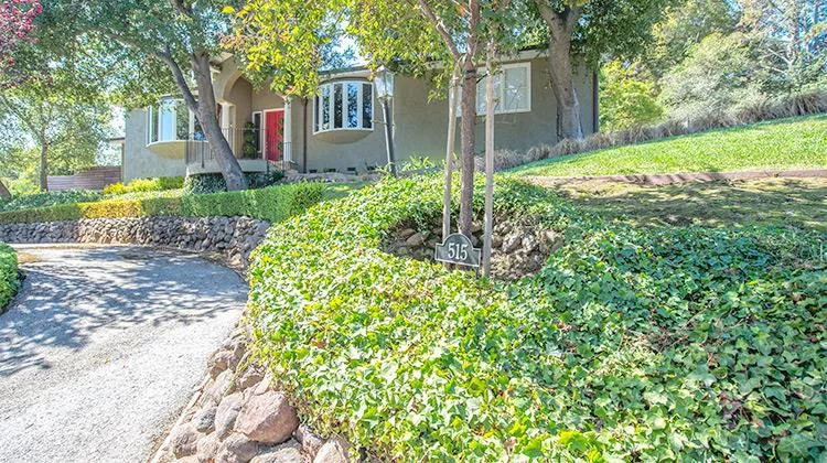 515 San Raymundo, Hillsborough, CA 94010