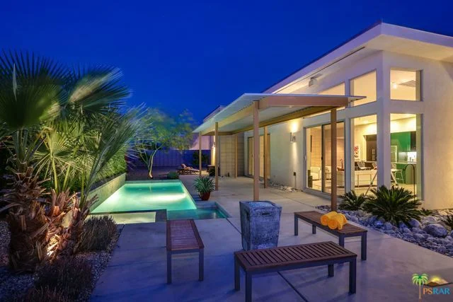 1032 Francis, Palm Springs, CA 92262