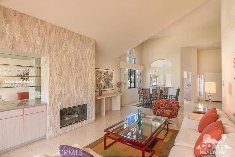 117 Alcola, Palm Desert, CA 92211