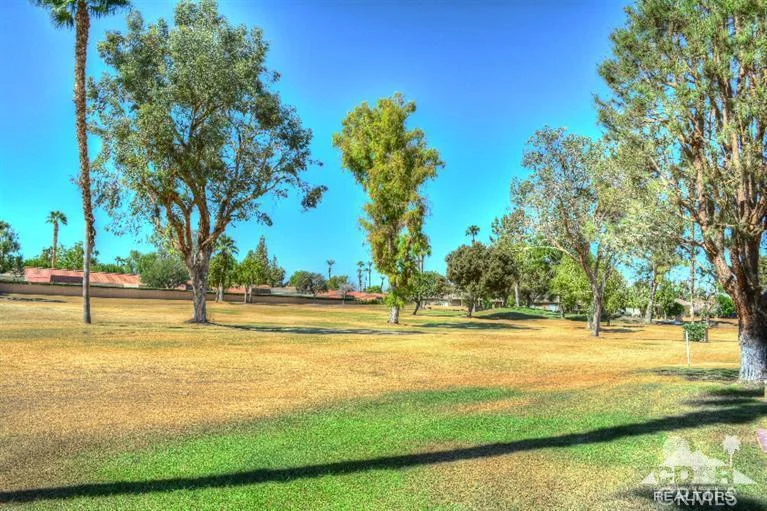41155 Woodhaven, Palm Desert, CA 92211