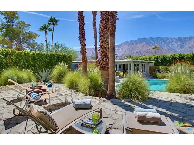 914 Grace, Palm Springs, CA 92262