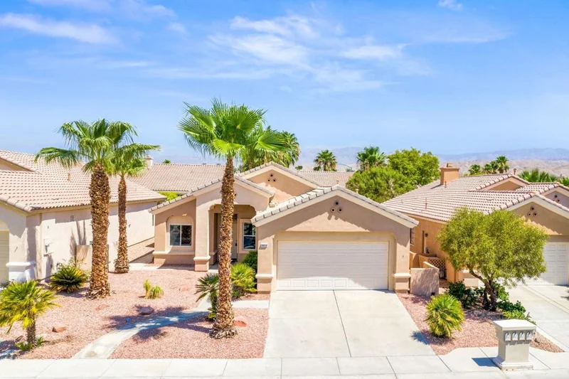 78712 Iron Bark Drive, Palm Desert, CA 92211