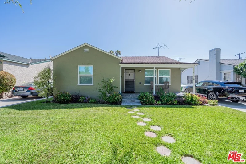 4136 Coolidge, Culver City, CA 90066