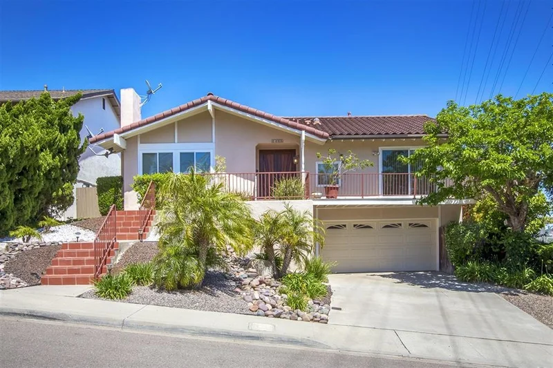 5435 Bragg Street, San Diego, CA 92122