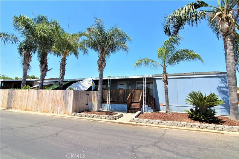 2575 Willow #82, Fresno, CA 93725