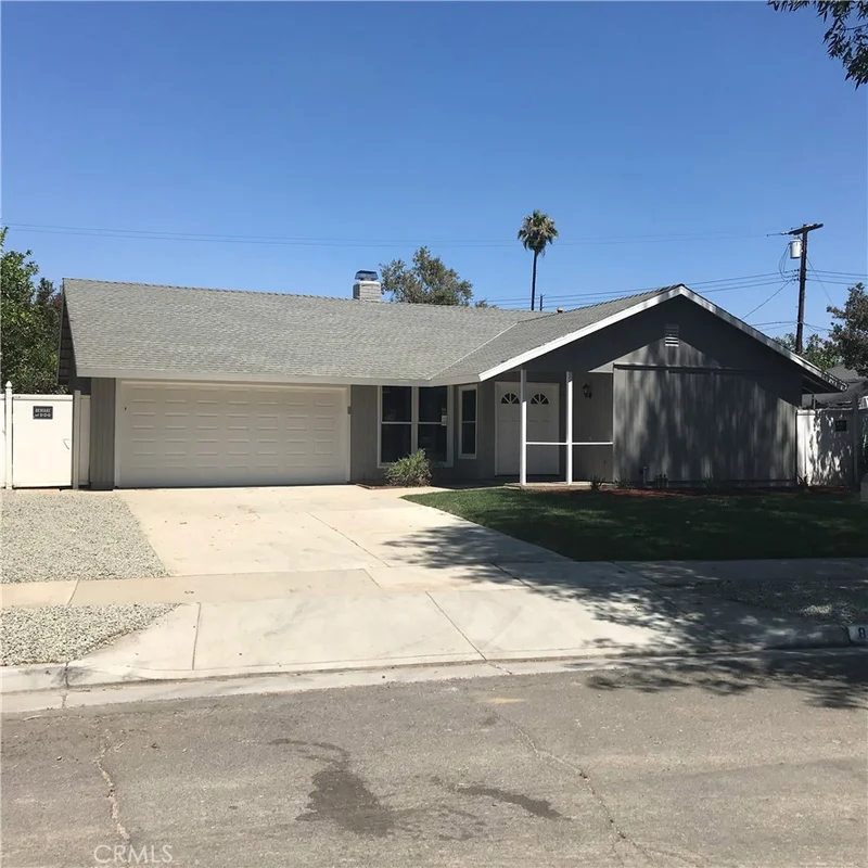 8485 Crystal, Riverside, CA 92504