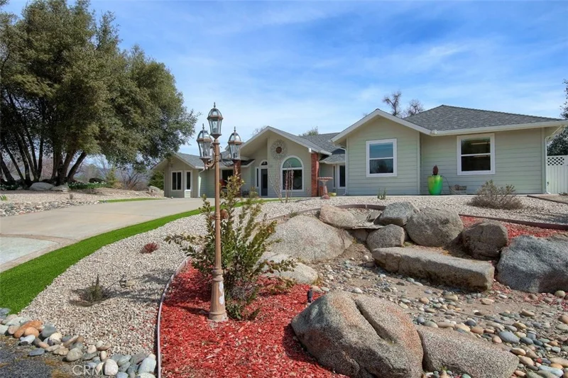 41313 Singing Hills, Ahwahnee, CA 93601