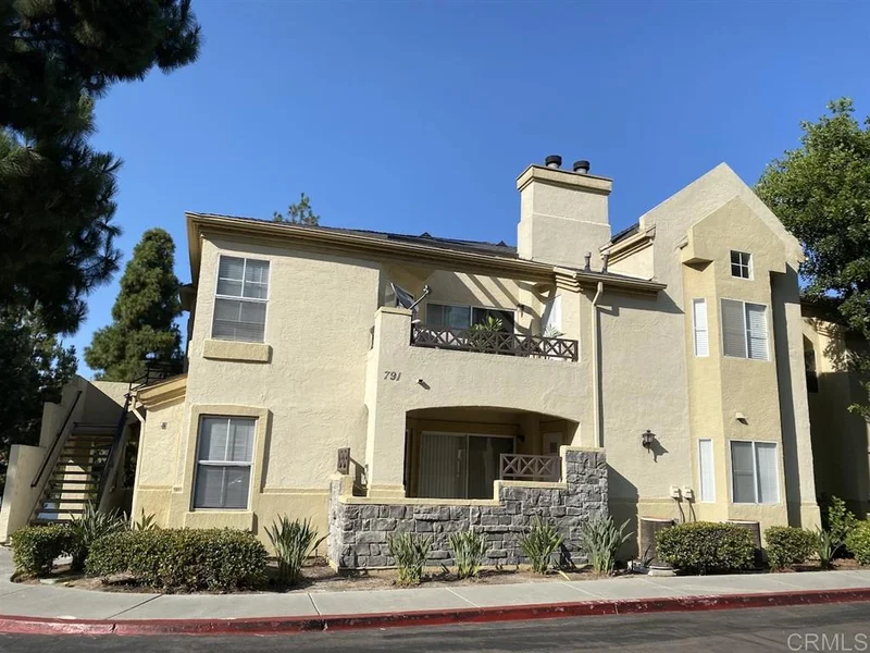 791 Brookstone Rd #301, Chula Vista, CA 91913