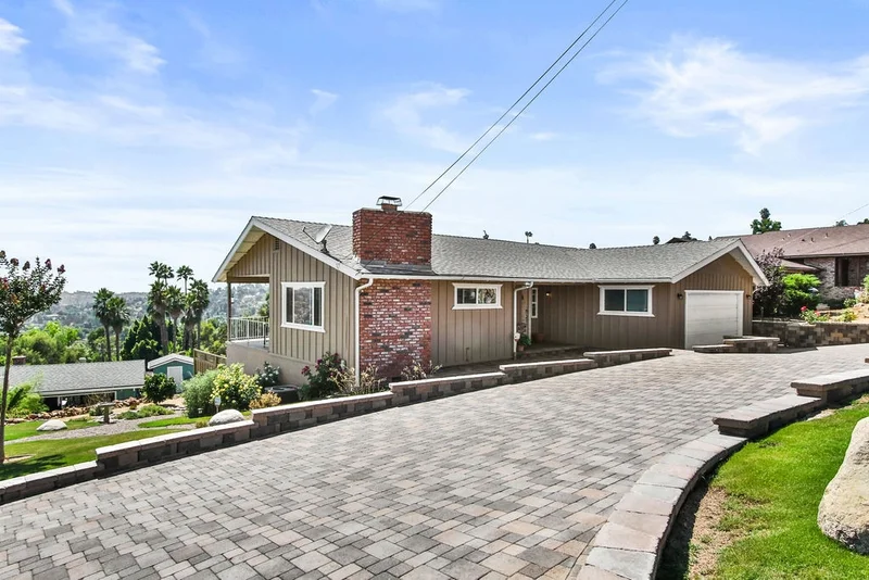 4248 Lomo Del Sur, La Mesa, CA 91941